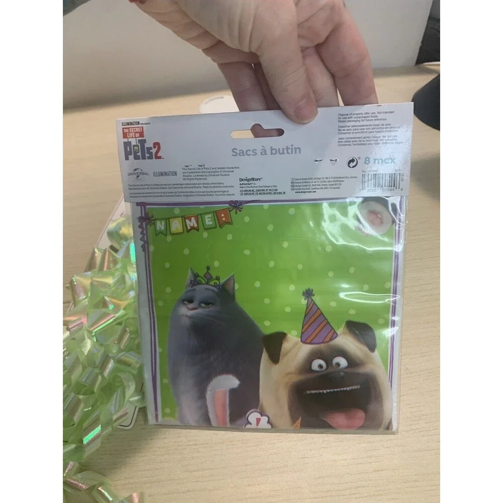 NWT THE SECRET LIFE OF PETS 2 FAVOR BAGS (8)& Ribbon ~ Birthday Party Treat Loot